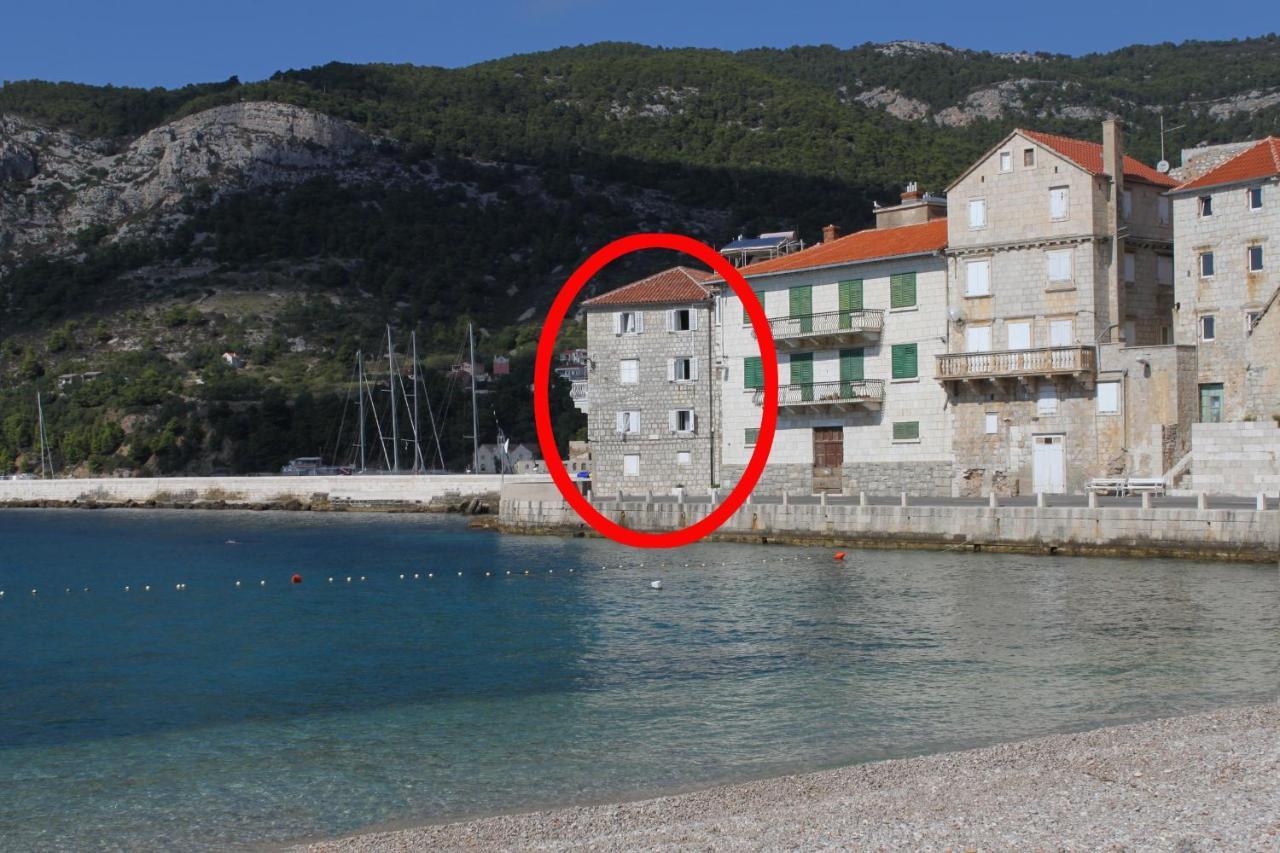 Apartments And Rooms By The Sea Komiza, Vis - 2431 Kültér fotó